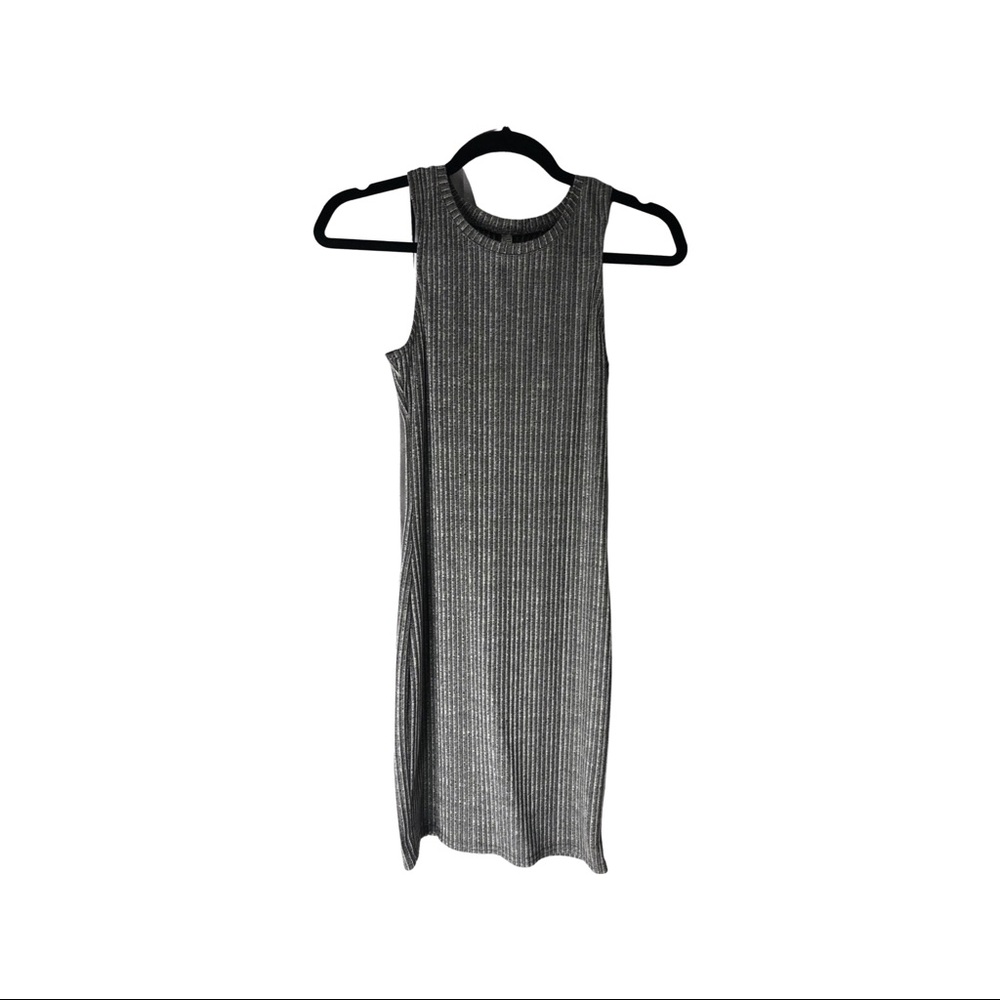 Lightweight business or casual dress